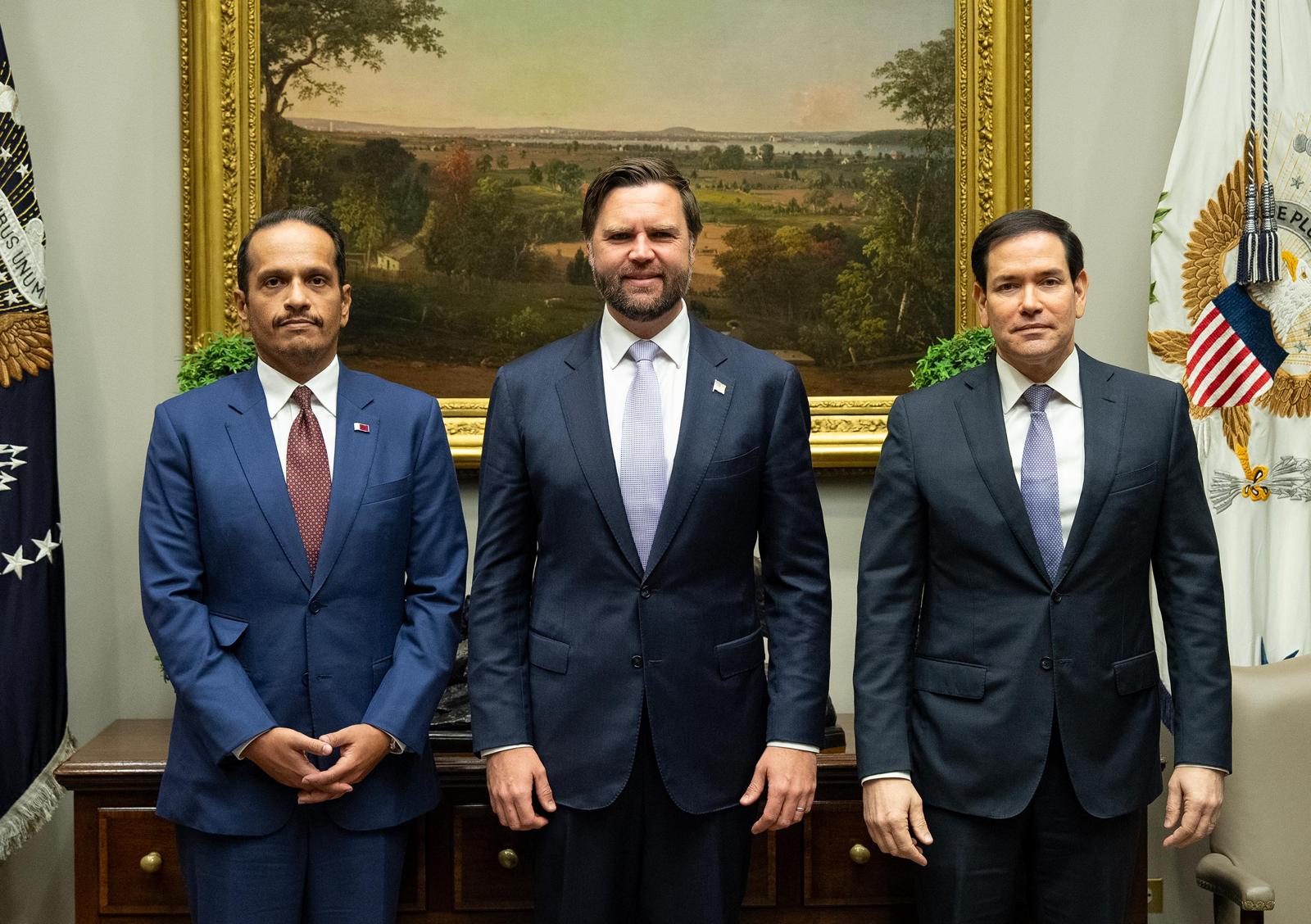  Prime Minister and Minister of Foreign Affairs Meets US Vice President, Secretary of State, image courtesy: Qatar Foreign Ministry 