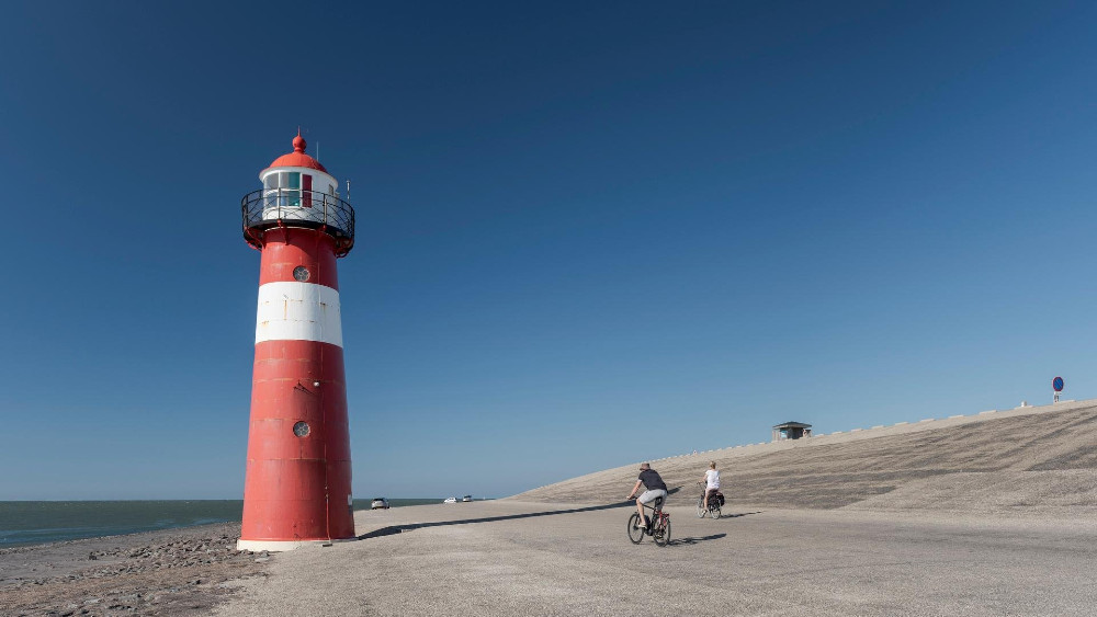 Operation Cloudburst: Dutch train for 'water bomb' floods