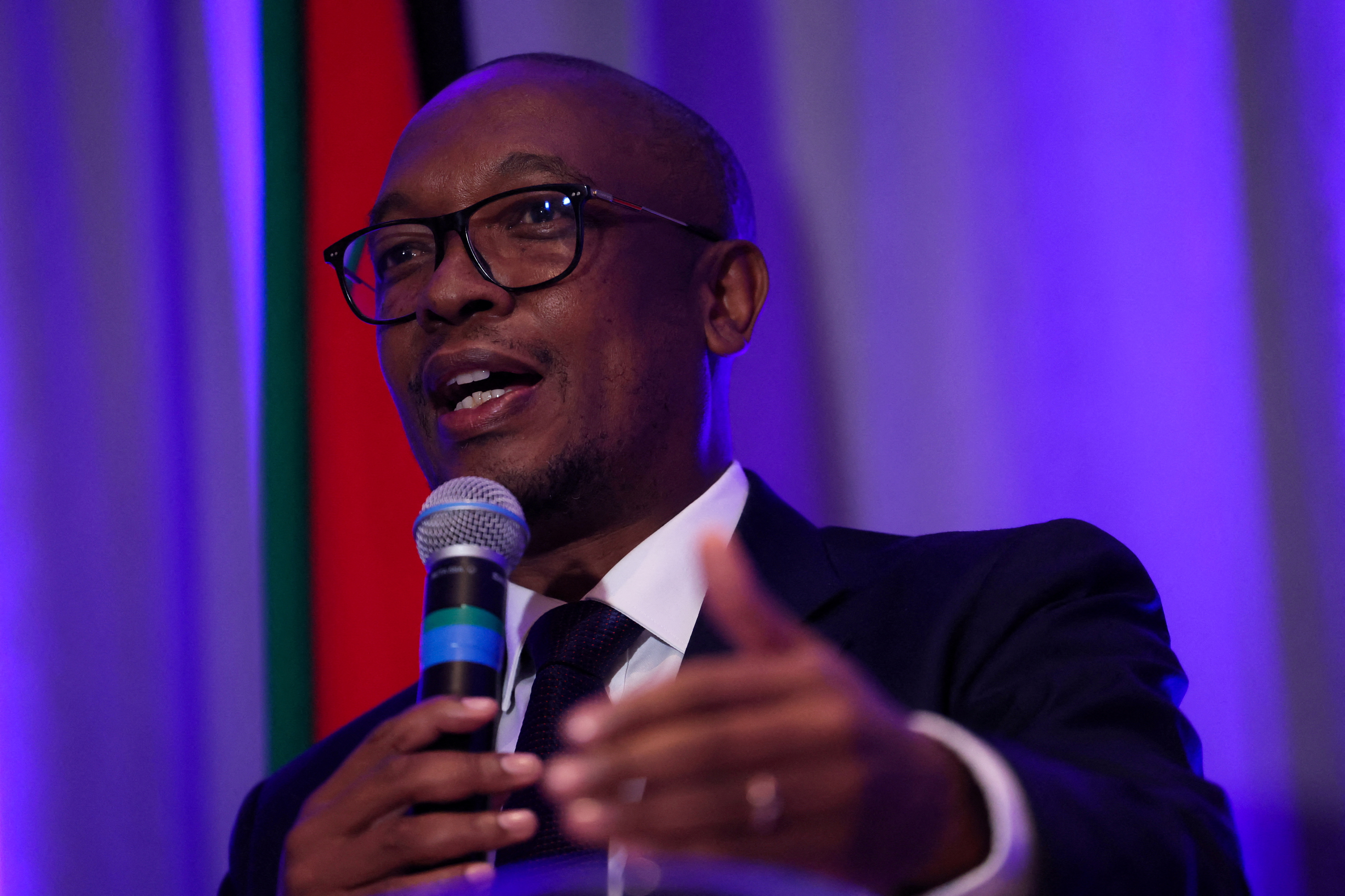 South African Minister of Trade, Industry and Competition, Parks Tau