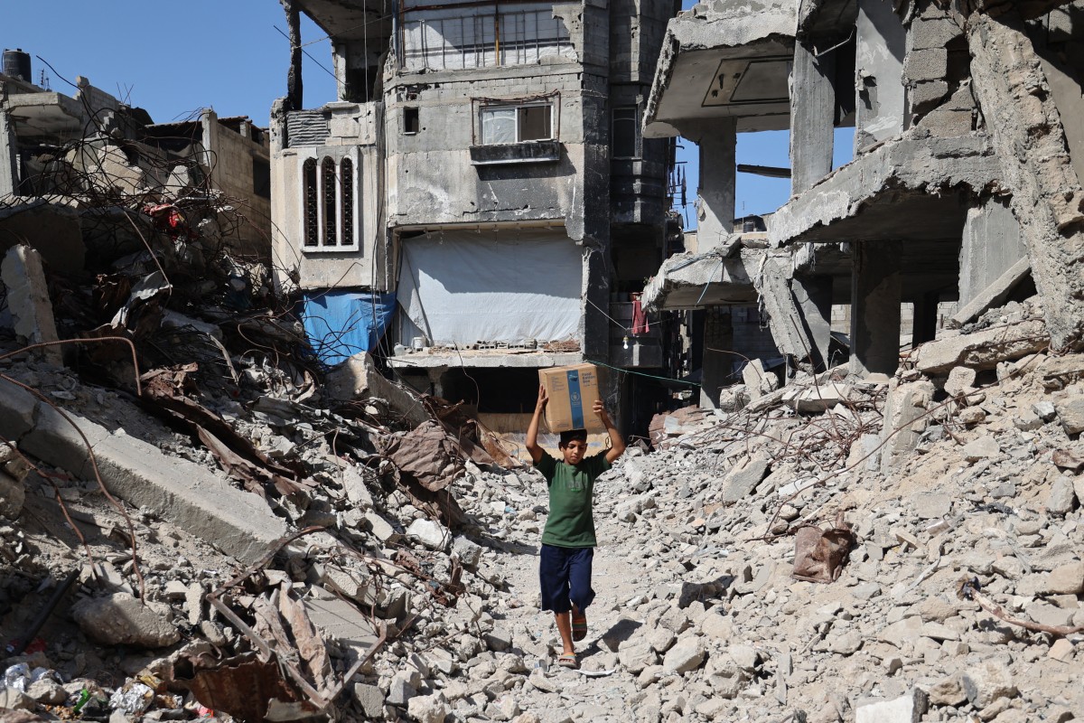 Israel suspends aid shipments into Gaza: security official