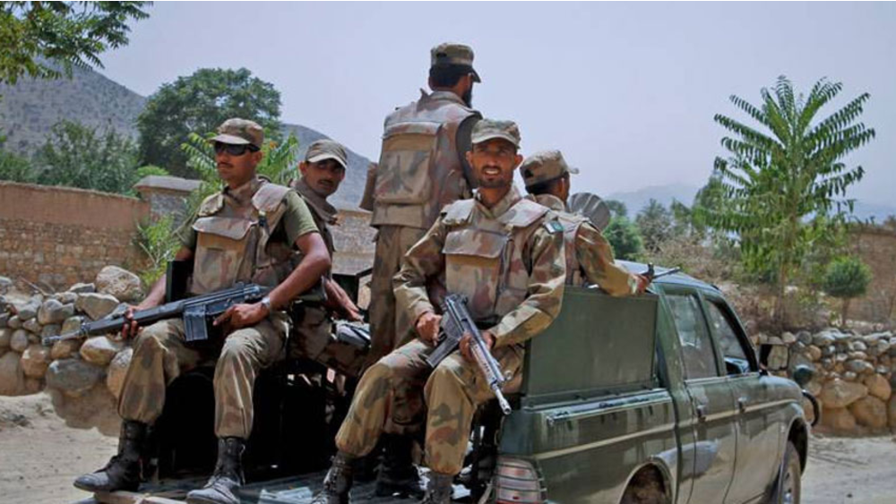 Wanted leader among five terrorists killed in Waziristan operation: Security sources  