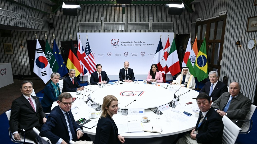 G7 ministers set to tackle financial fallout of Mideast war