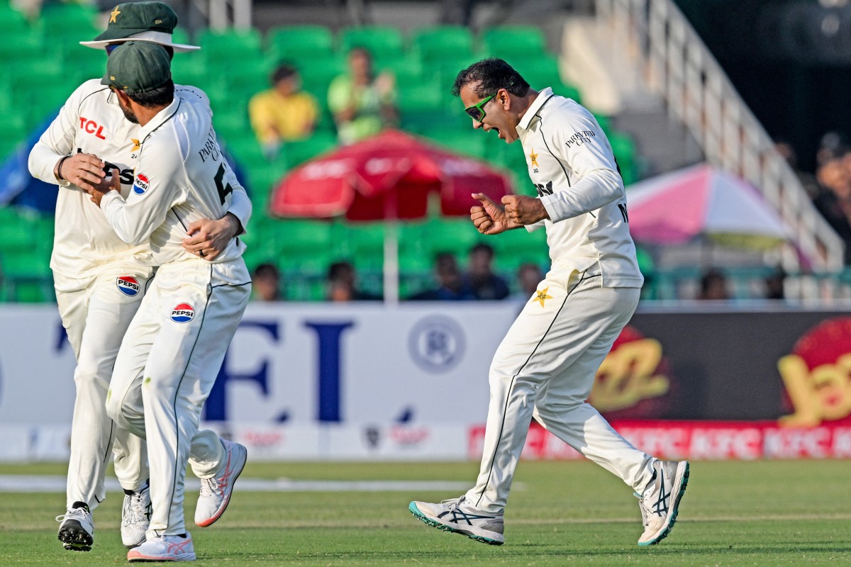 Pakistan fancy chances as spinners run riot in South Africa Test