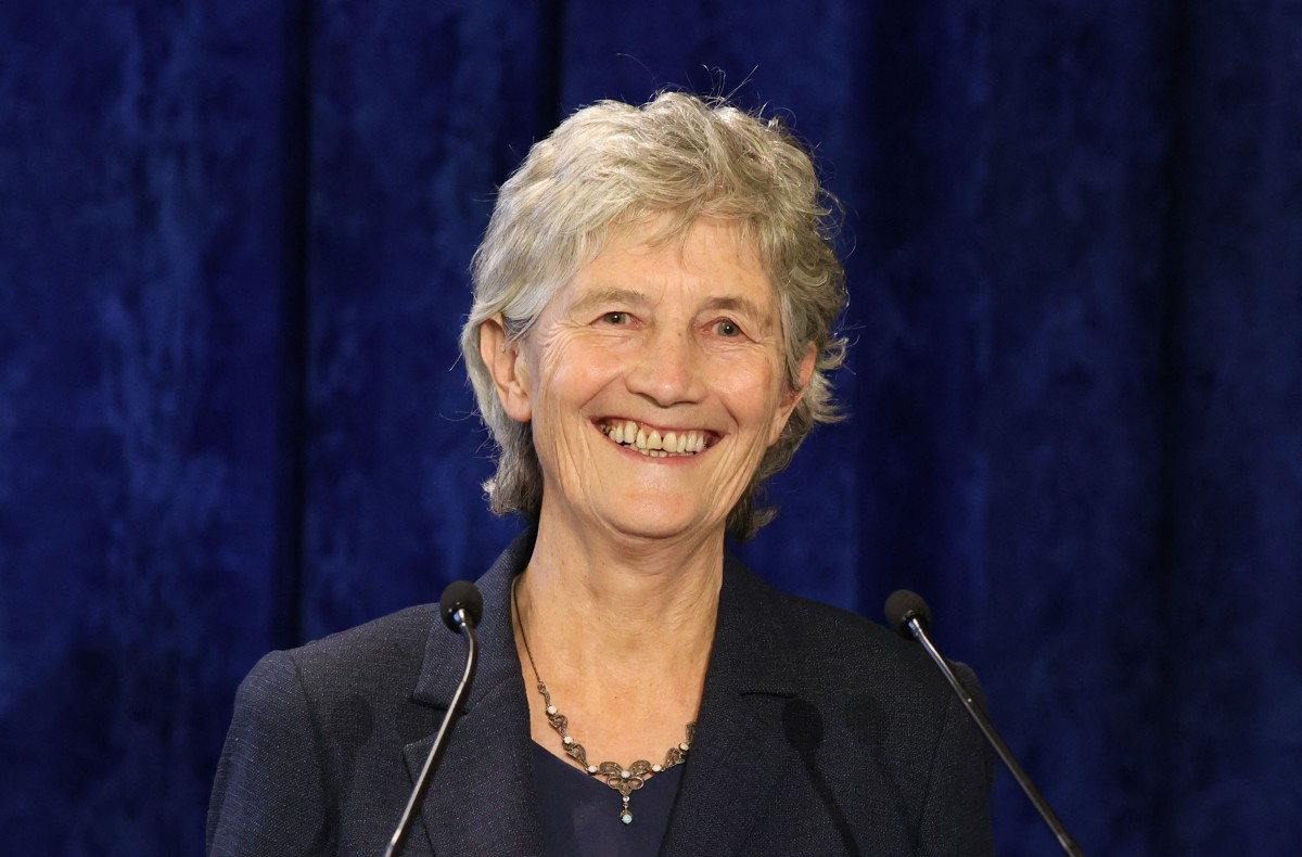 Left-winger Catherine Connolly wins Ireland's presidential election