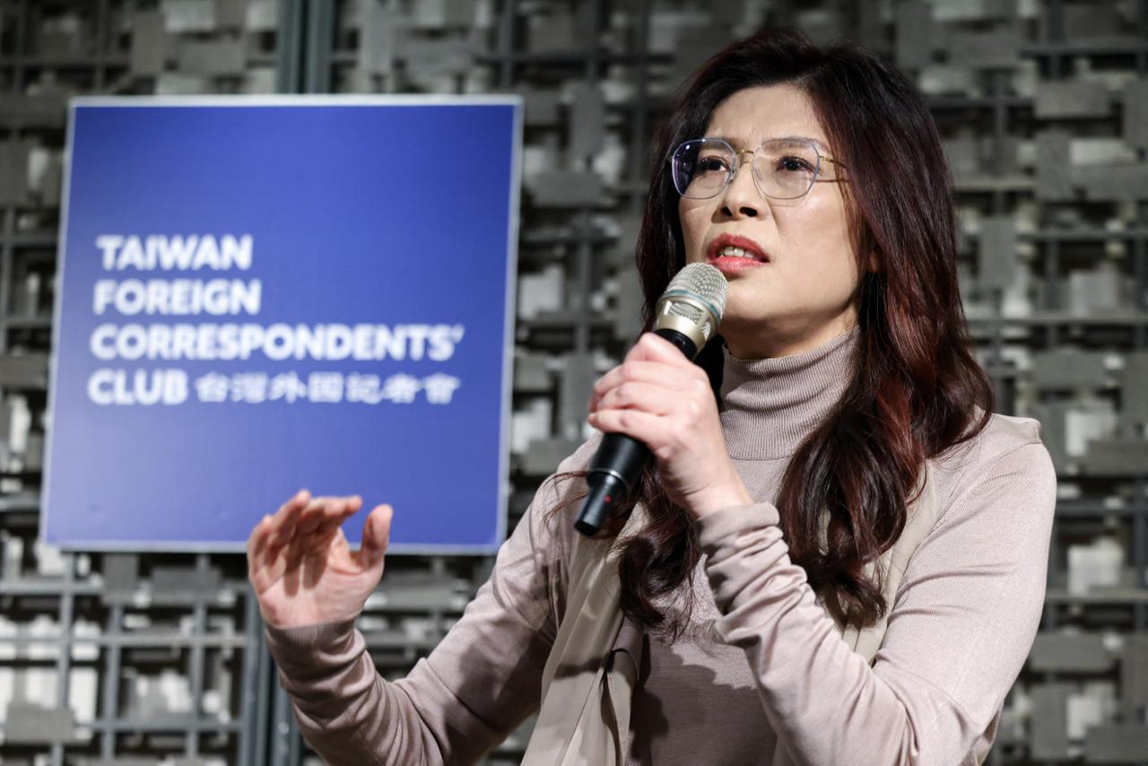 Taiwan opposition leader accepts Xi's invitation to visit China