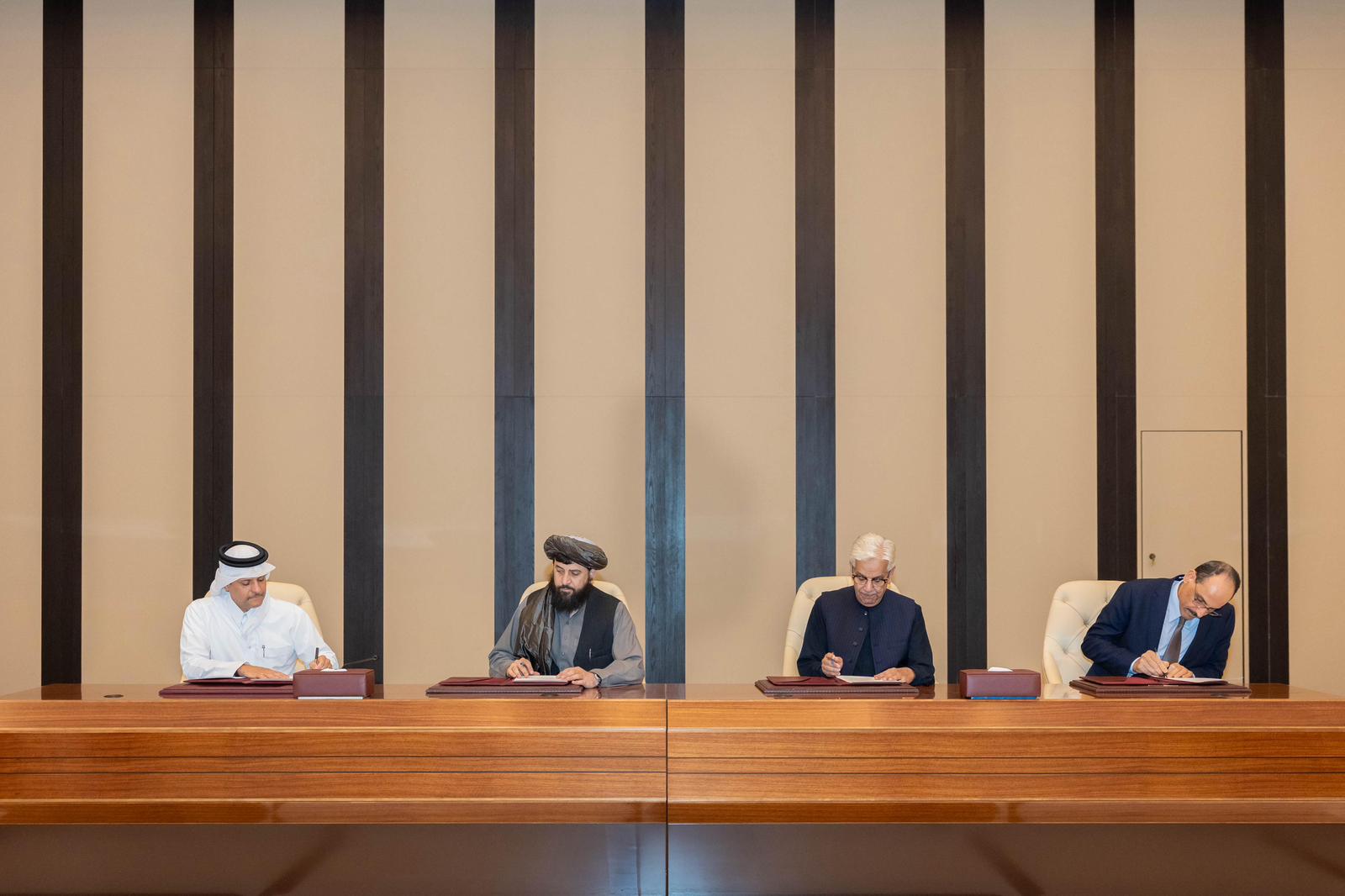 Afghanistan, Pakistan agree to continue ceasefire in Istanbul talks