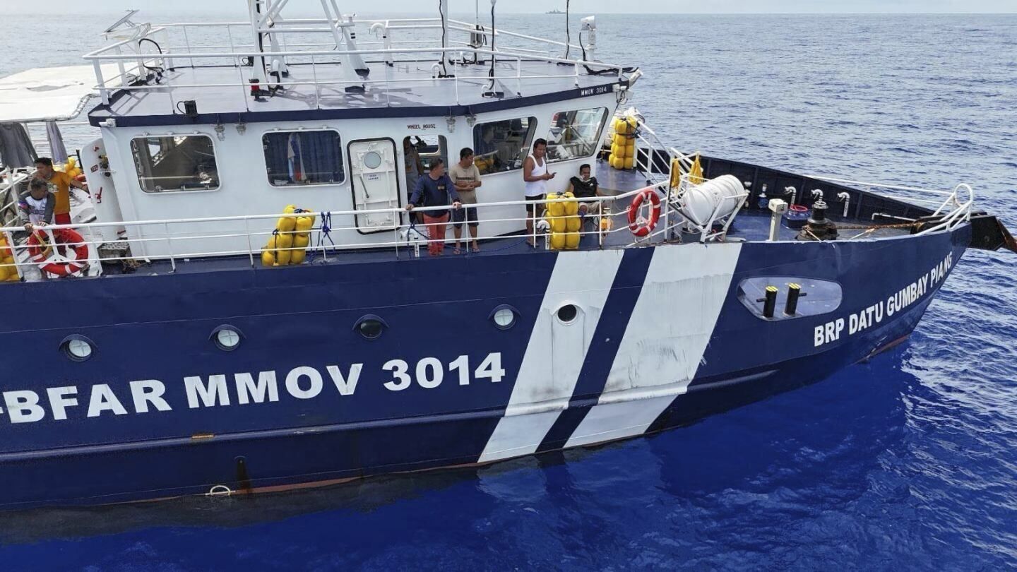 Chinese, Philippine ships collide in South China Sea near shoal