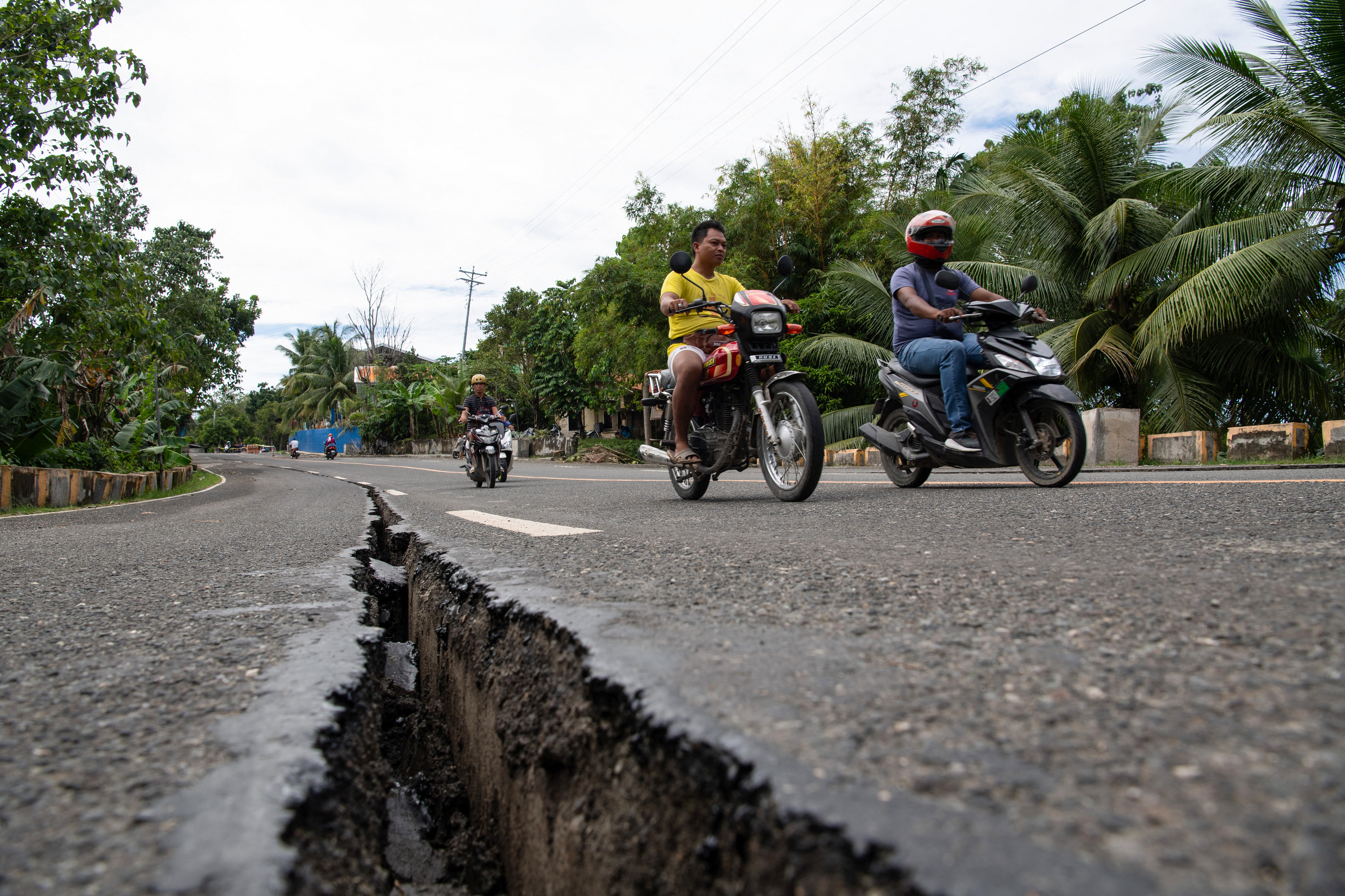 Philippines quake death toll rises to 69, official says
