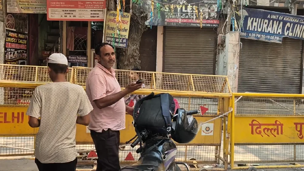 Delhi administration accused of targeting Muslim-owned businesses