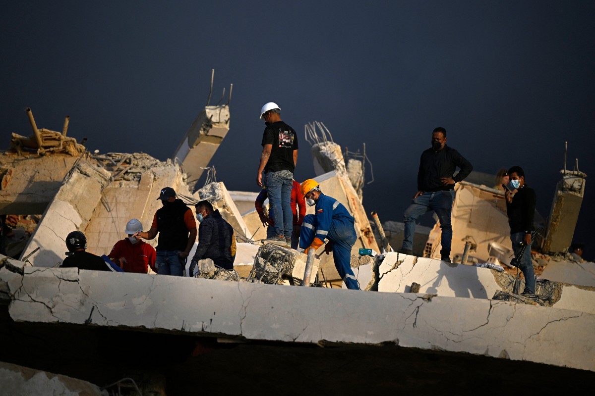 Venezuela quakes kill almost 1,500, with millions more in need