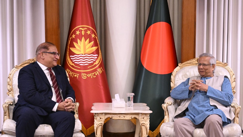 Pakistan-Bangladesh trade grows 20% as envoy meets chief adviser