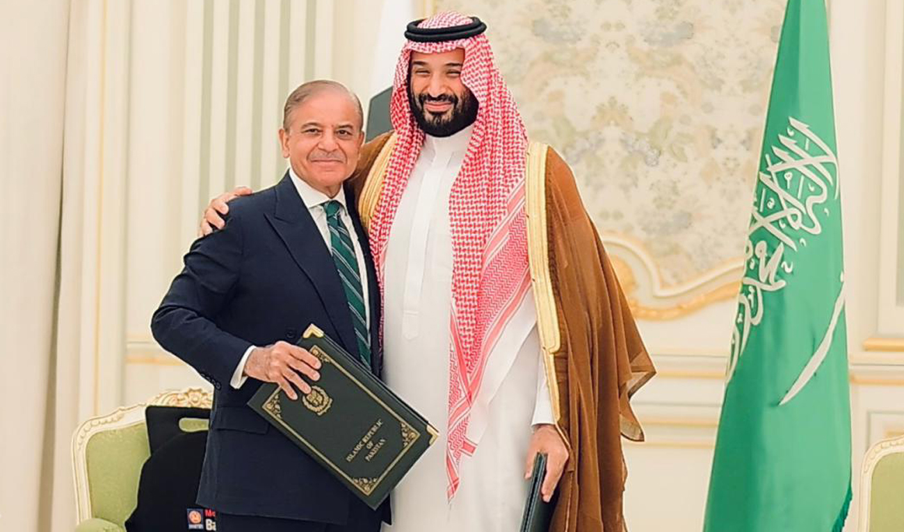 Attack on one is attack on both: Pakistan, Saudi sign joint defense pact