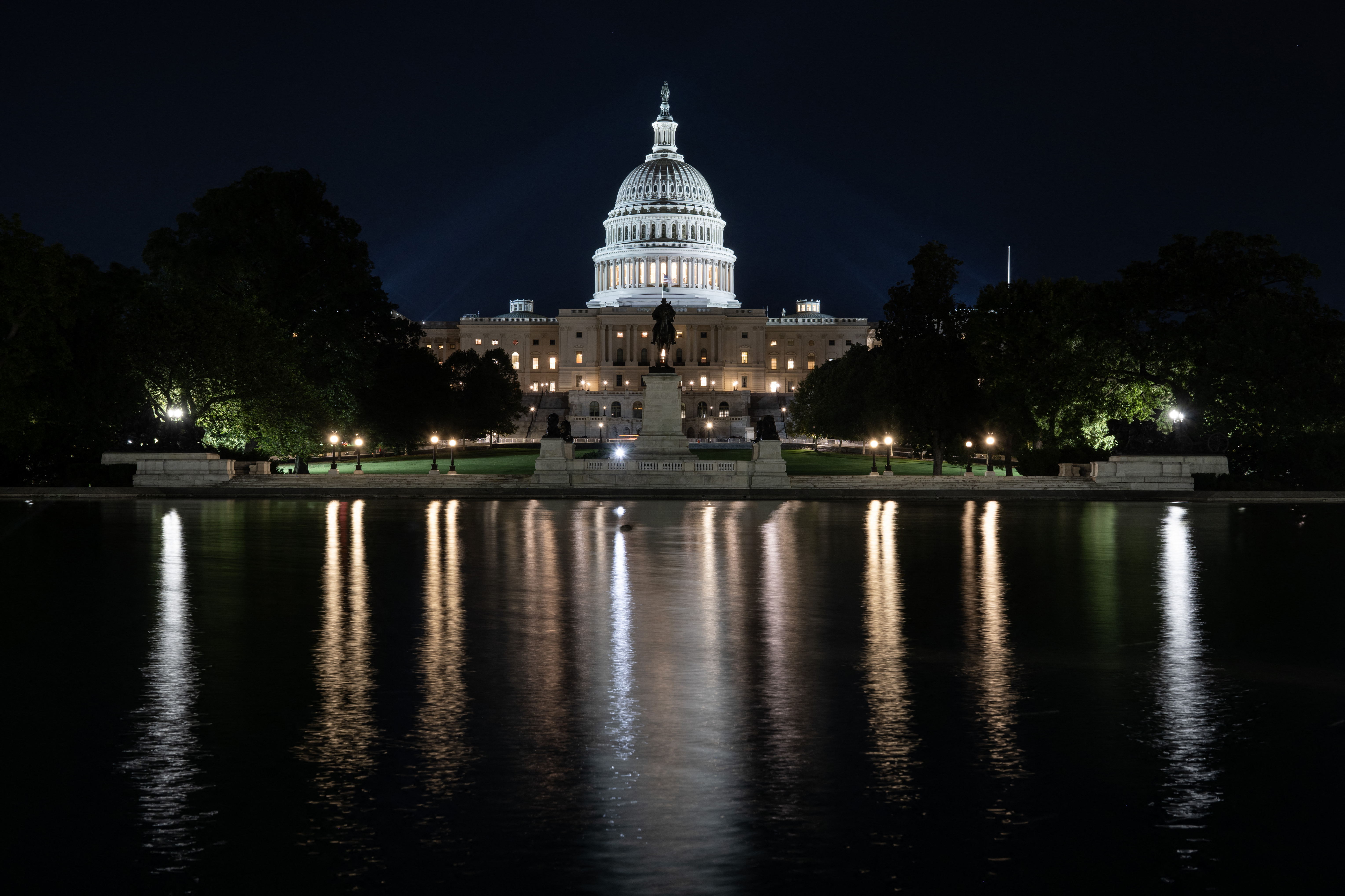 US government shutdown to drag into next week