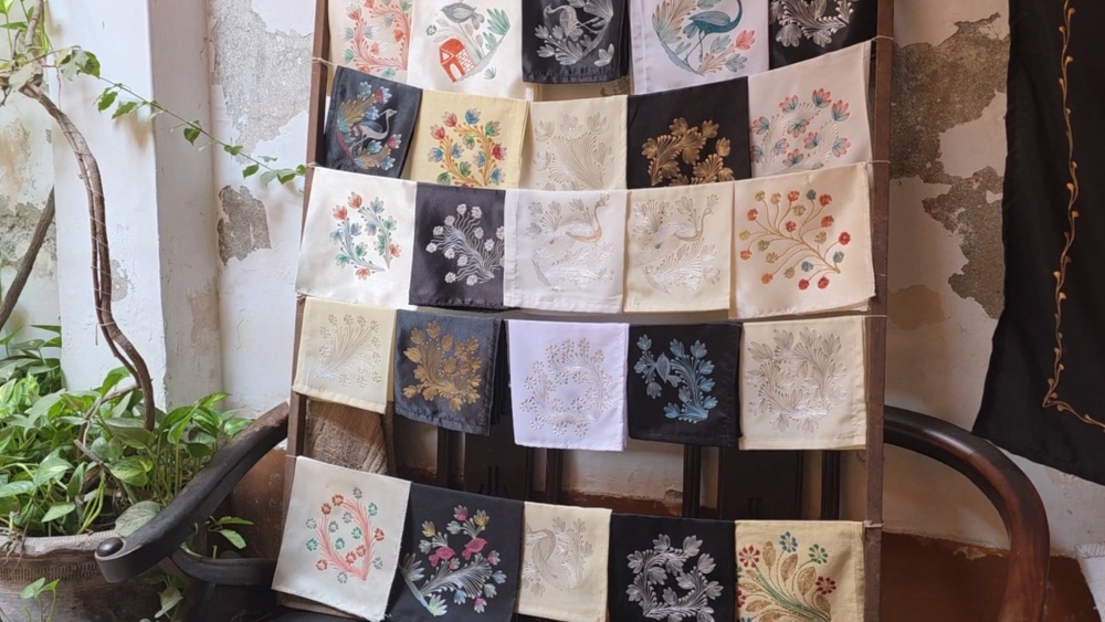 Last pattern keeper: In Peshawar, one artist preserves a fading craft