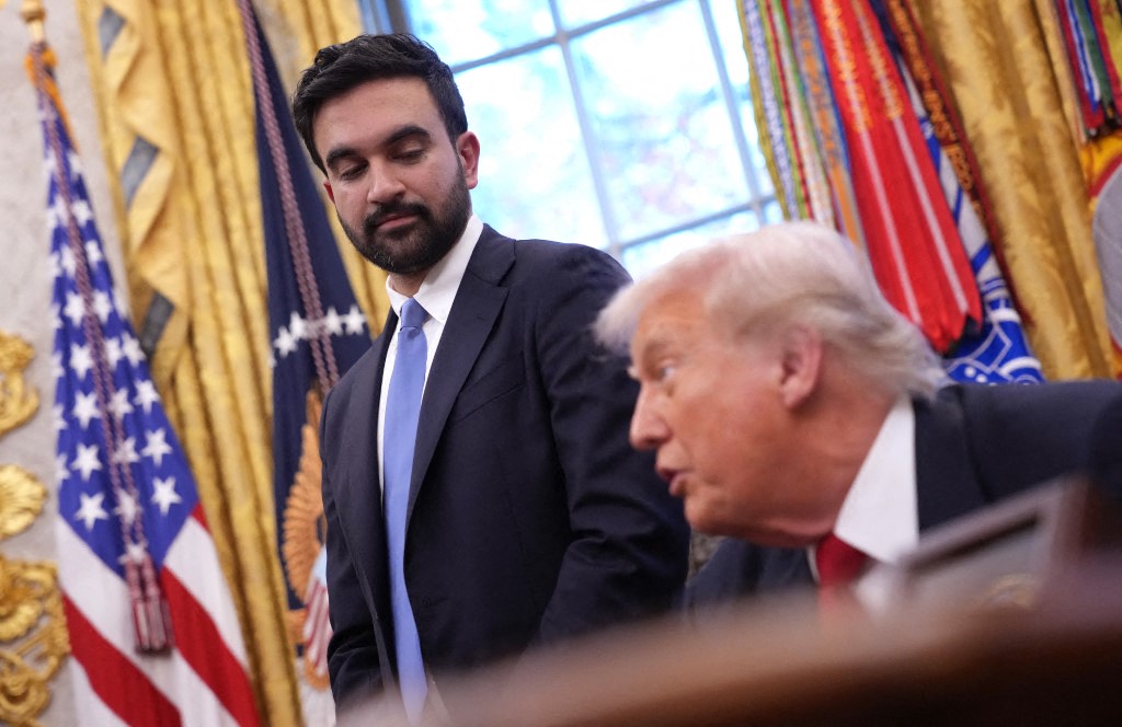 WASHINGTON, DC - NOVEMBER 21: U.S. President Donald Trump meets with New York City Mayor-elect Zohran Mamdani (L) in the Oval Office of the White House on November 21, 2025 in Washington, DC. (Photo by Andrew Harnik / GETTY IMAGES NORTH AMERICA / Getty Im
