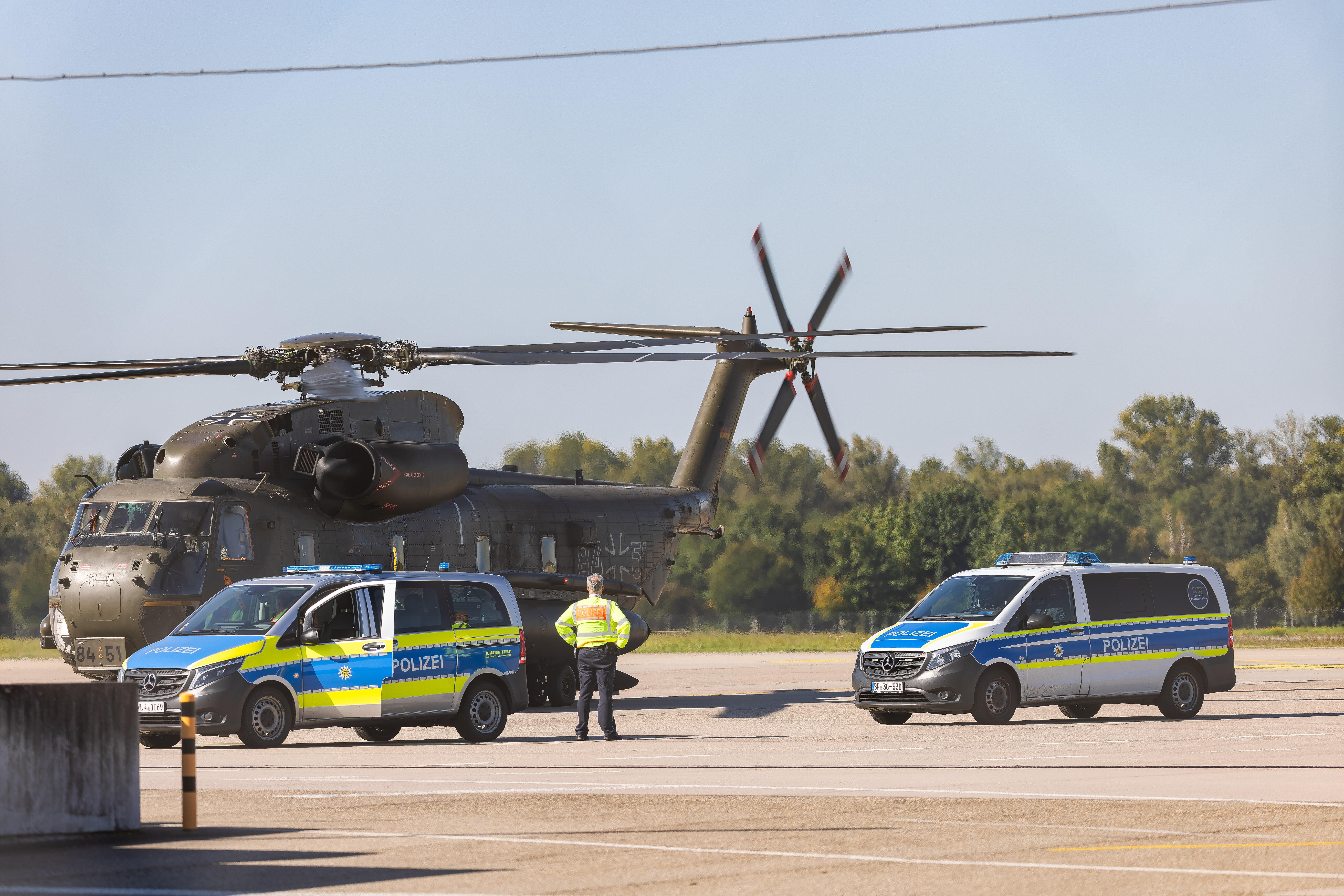 A German Armed Forces CH53 helicopter with a suspect on board