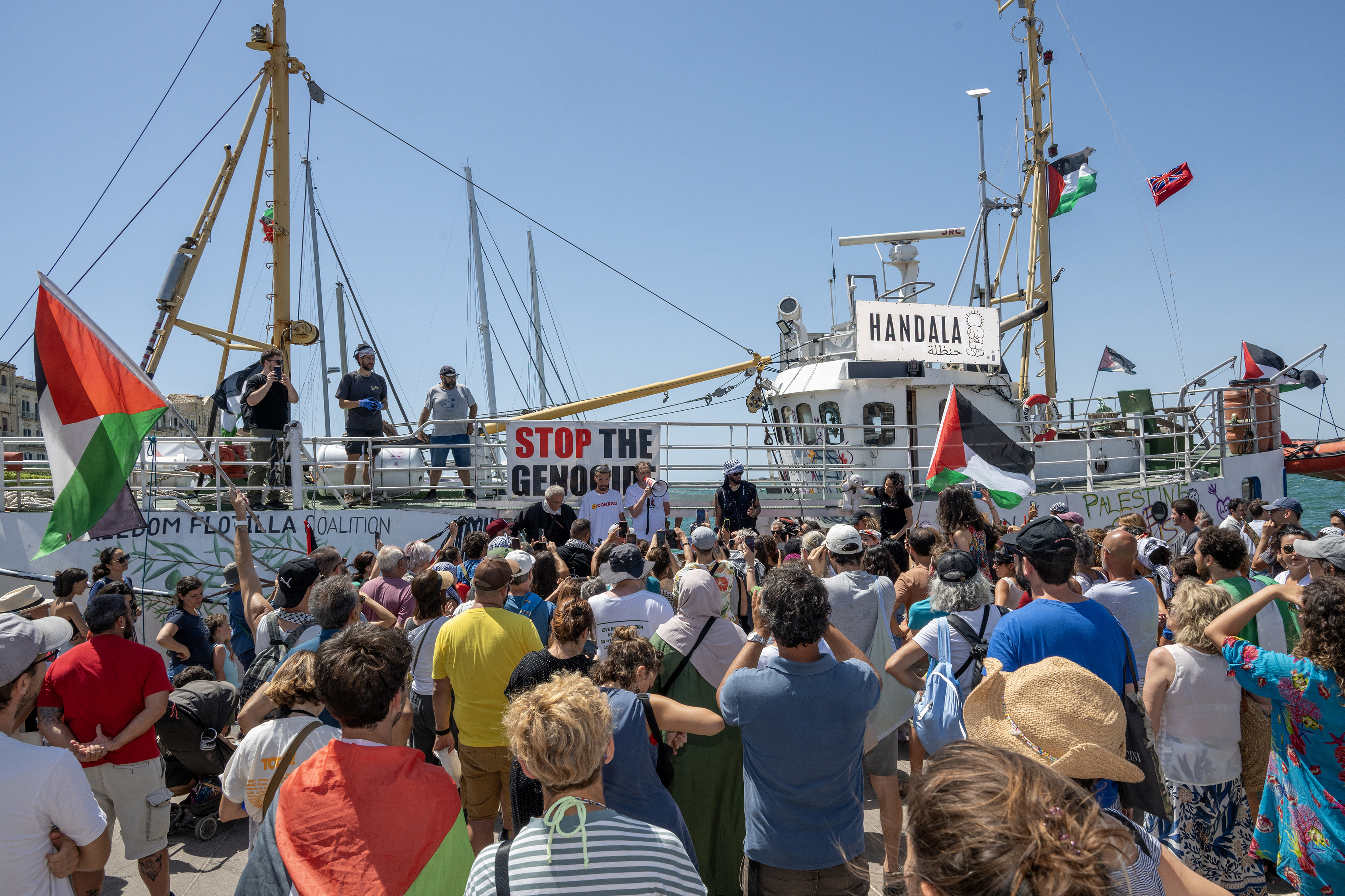 Over 400 Gaza flotilla activists detained by Israel