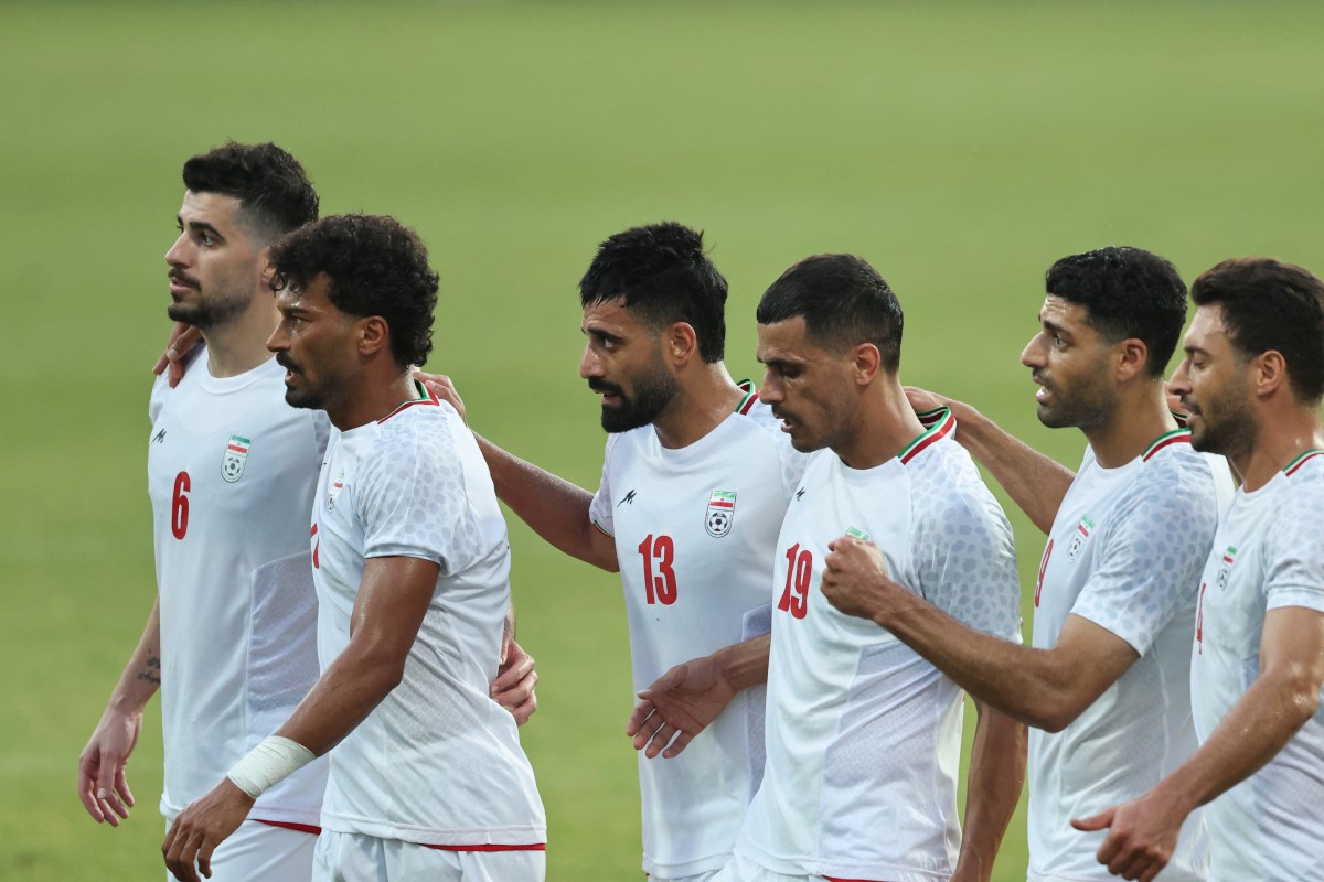 Iran squad hand passports to US embassy for visa approval