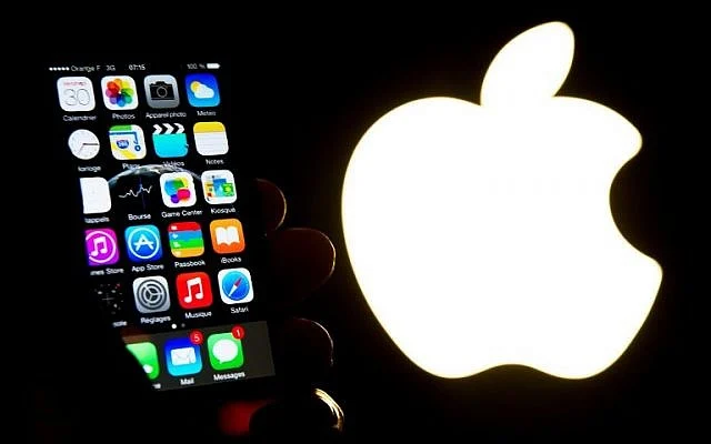 Italy fines Apple nearly 100m euros over app privacy feature