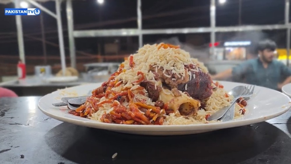 More meat than rice: How one Peshawar restaurant became a carnivore's paradise