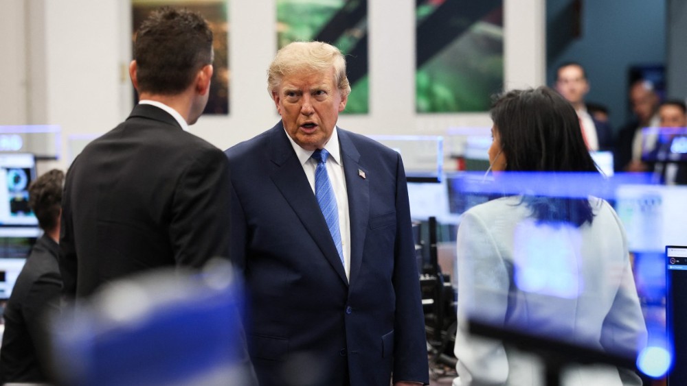 Trump announces deal for huge US stake in Venezuelan oil reserves