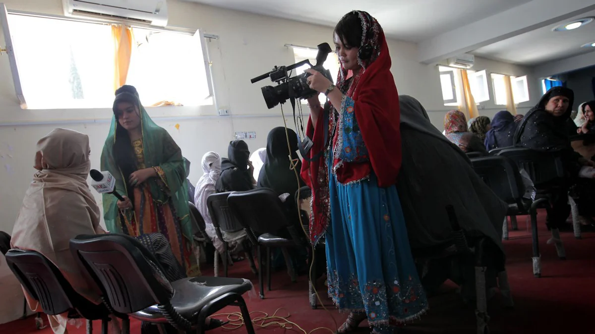 Less than 10% women journalists left working in Afghanistan since Taliban takeover: Advocacy group