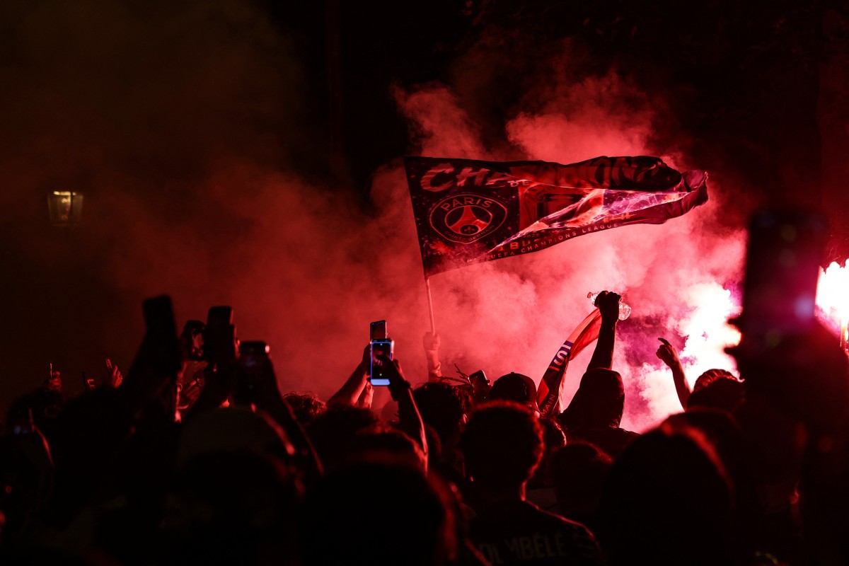 780 arrested, deadly road accident in riotous PSG victory celebrations across France