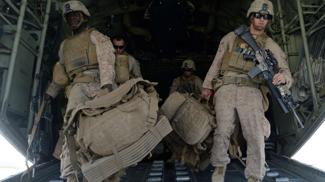 US weighs Iran ground operation as 3,500 Marines arrive in region