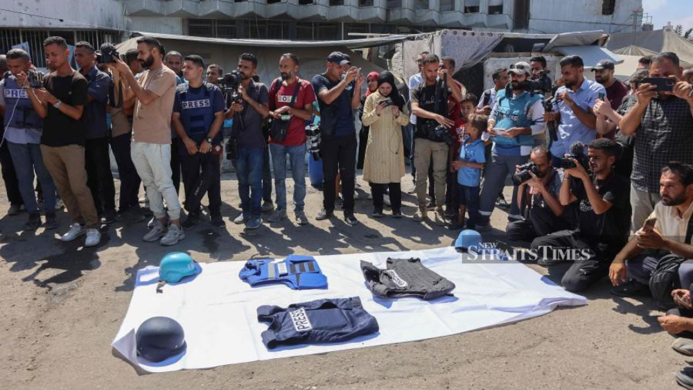 128 journalists, including 56 in Gaza, killed worldwide in 2025: report