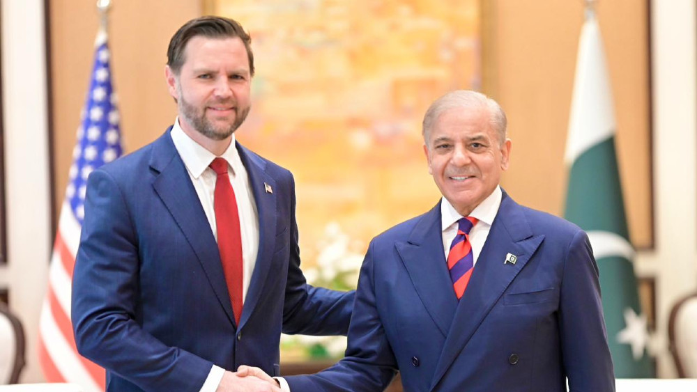 Pakistan PM lauds commitment of US, Iranian delegations to engage constructively