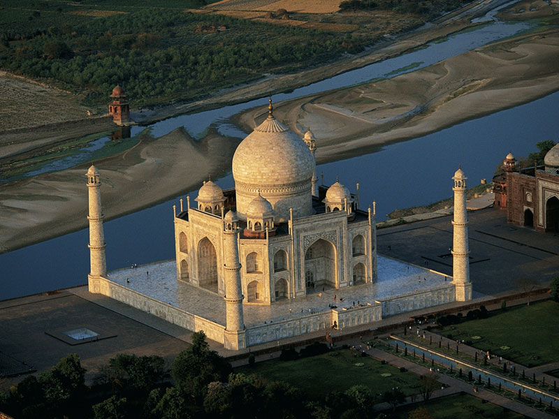 Indian actor Paresh Rawal sparks controversy over Taj Mahal origins