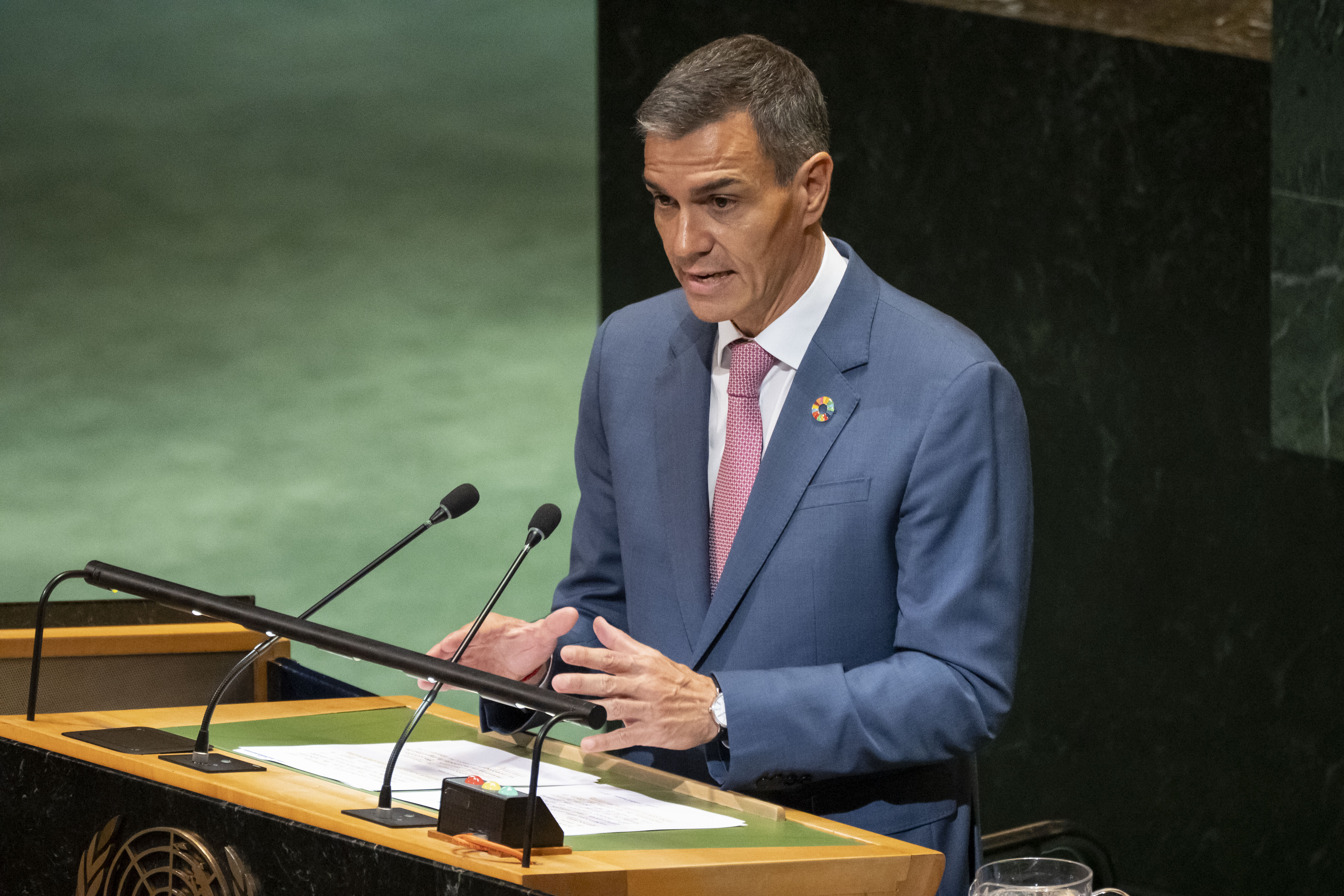 Spain approves 'total' arms embargo against Israel