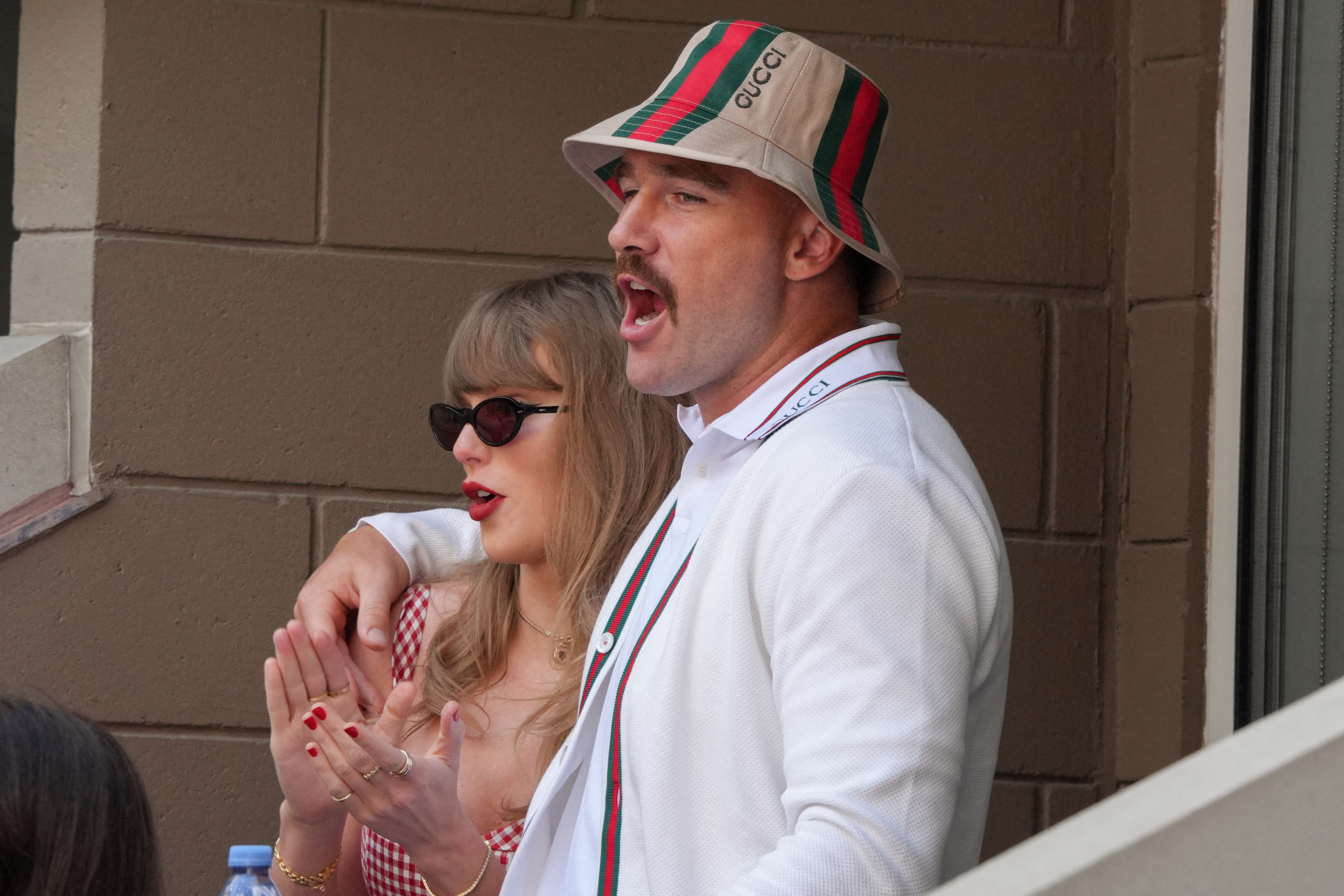 Swift and Kelce set to tie the knot in glitzy arena extravaganza