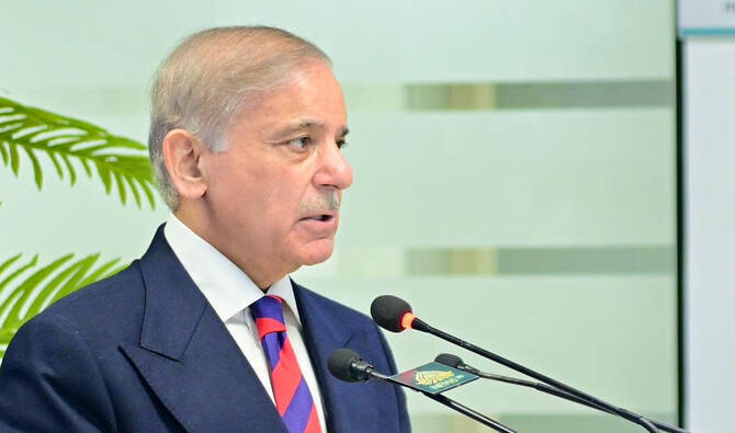 All efforts underway to resolve 'slightly stalled' US-Iran matters, says PM Sharif