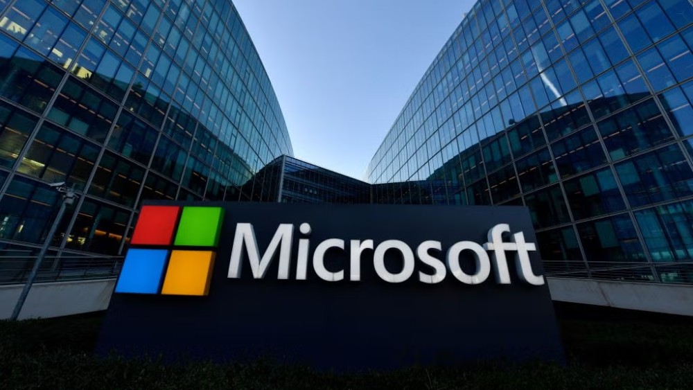 Microsoft reports gains from cloud and AI investments