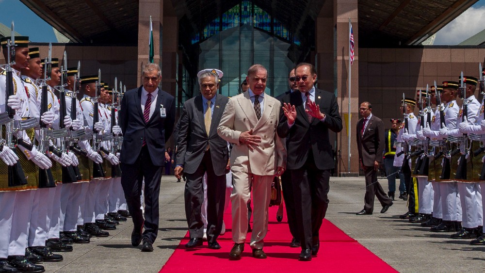 Malaysian PM welcomes Pakistan’s offer to mediate US-Iran dialogue