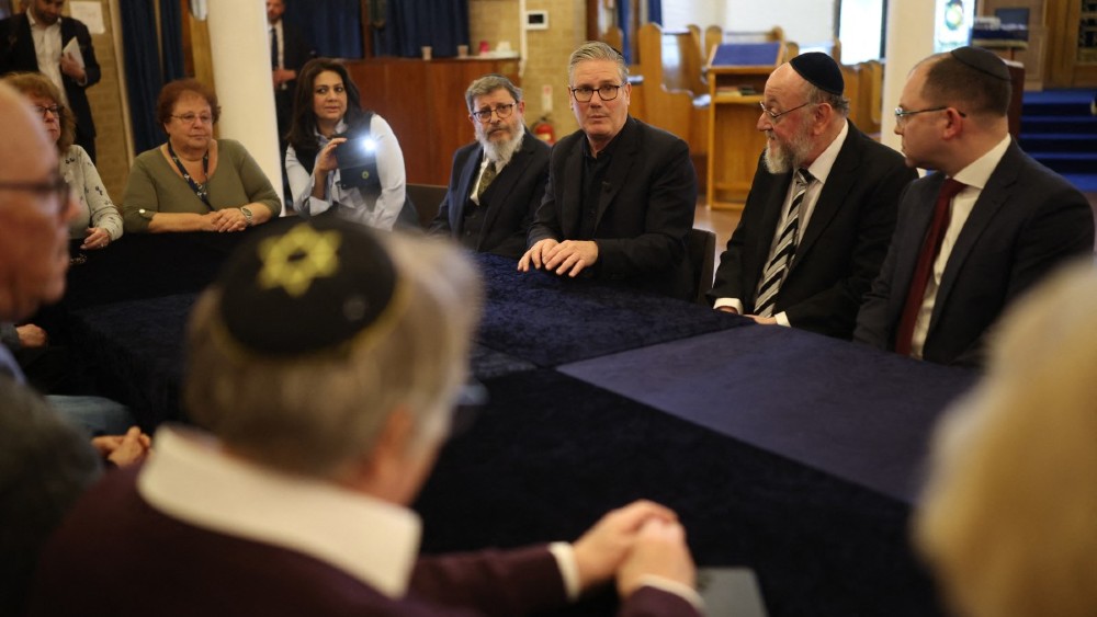 UK PM vows legislation to ban Iran Guards: Report