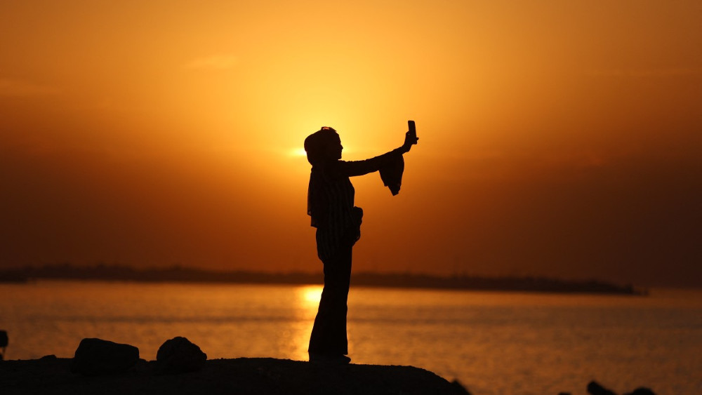 Malaysia mulls social media ban for under-16s