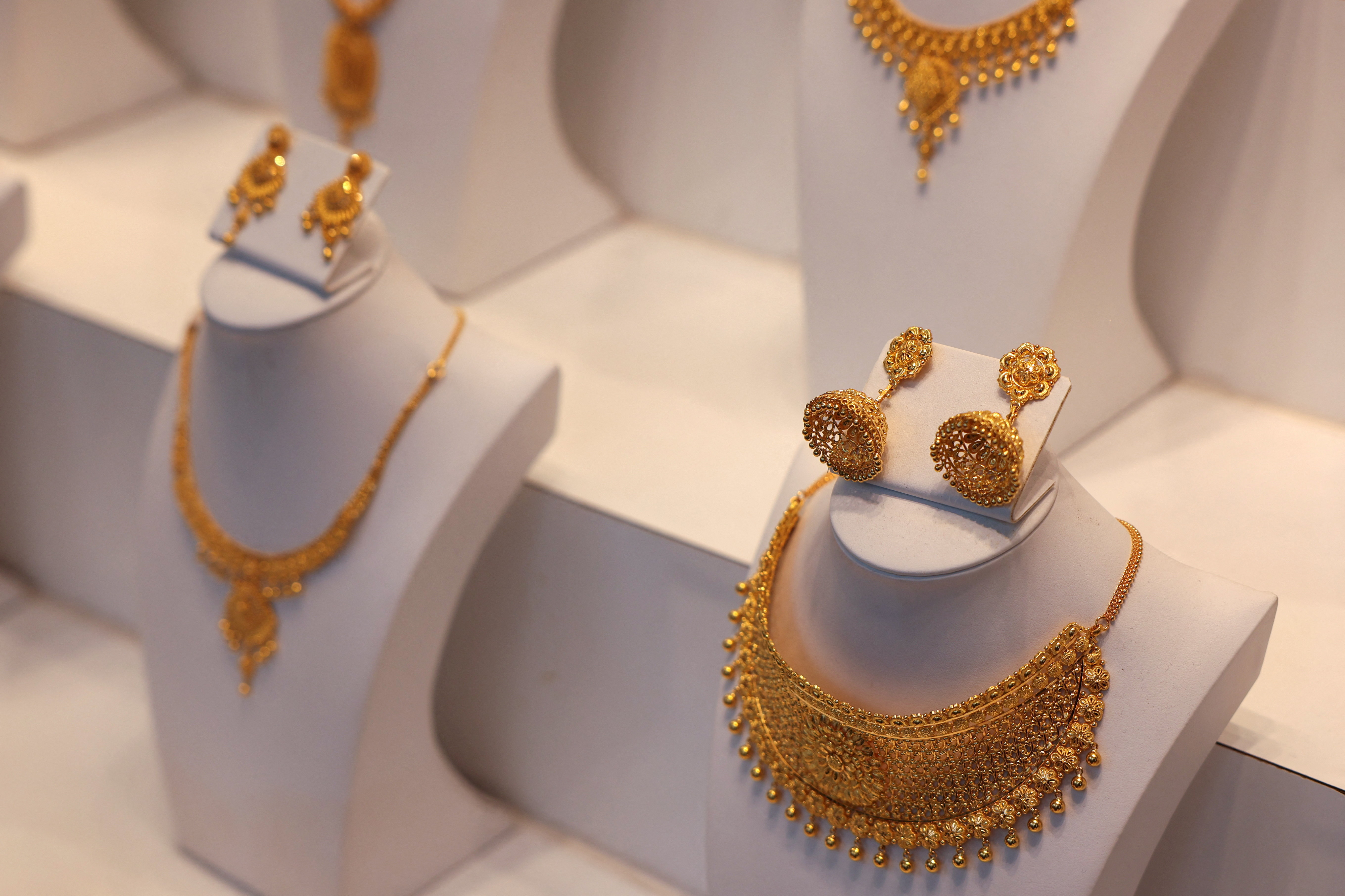 Gold boom stuns Pakistan as global prices soar past $4,000