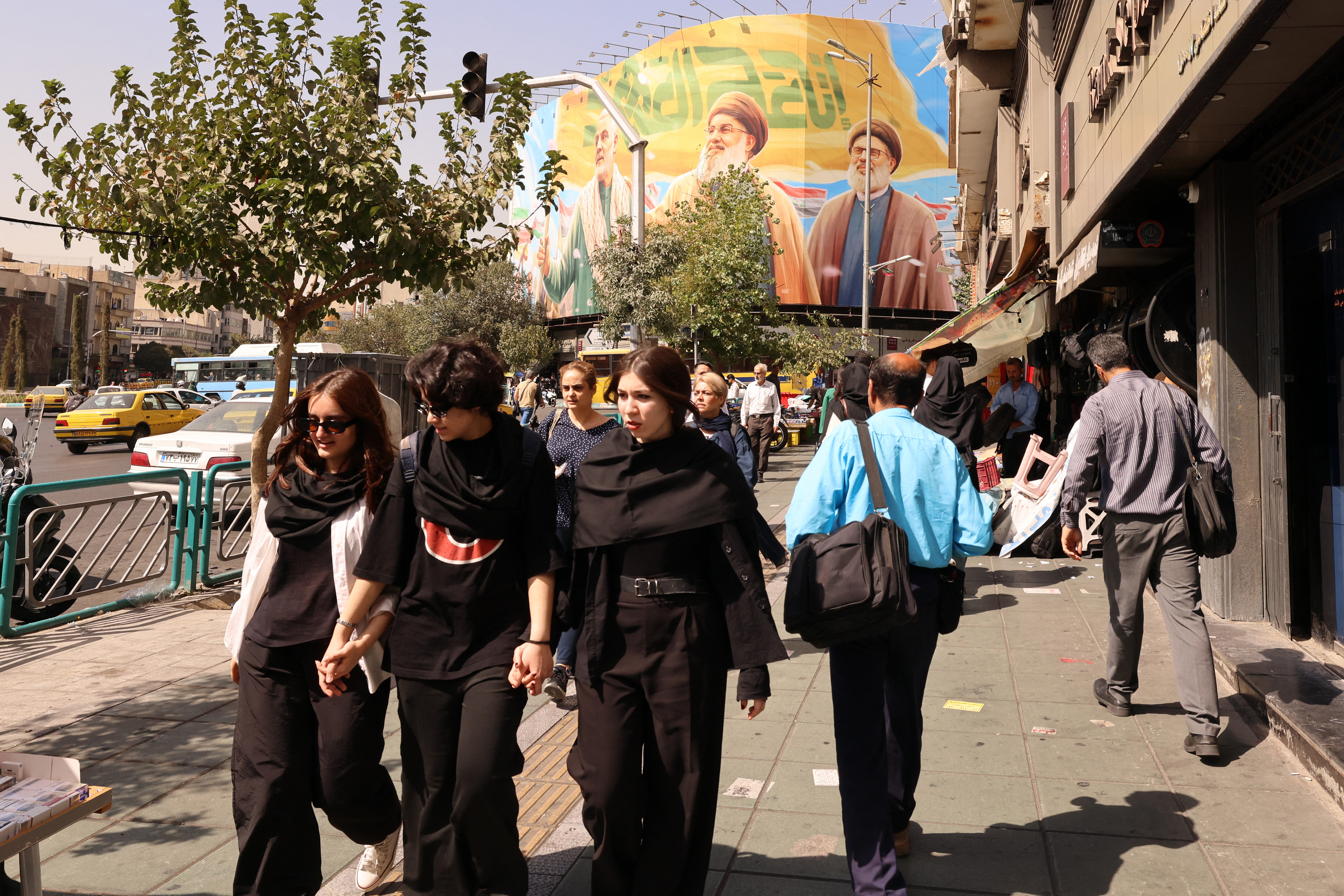Iran executes seven over killings of security forces, cleric