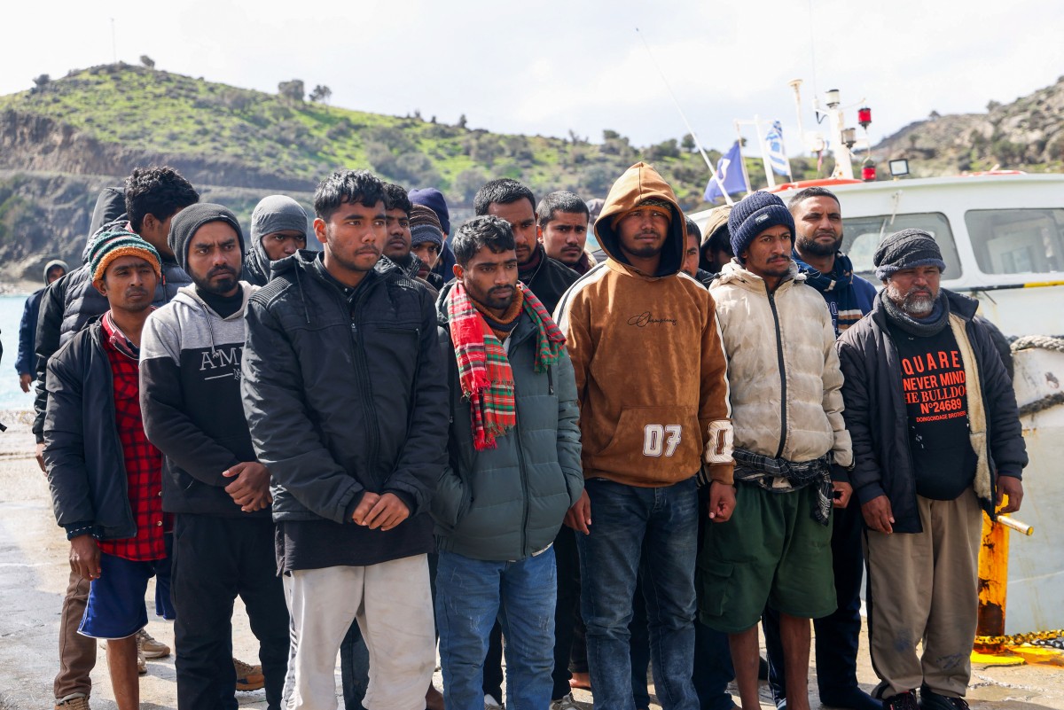 At least three dead as migrant boat capsizes off Greek island