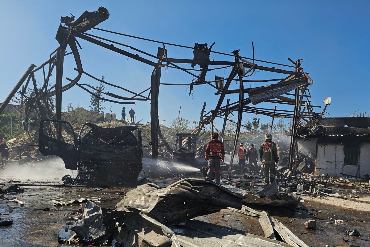 Iran's foreign minister says global repercussions of war 'will hit all'