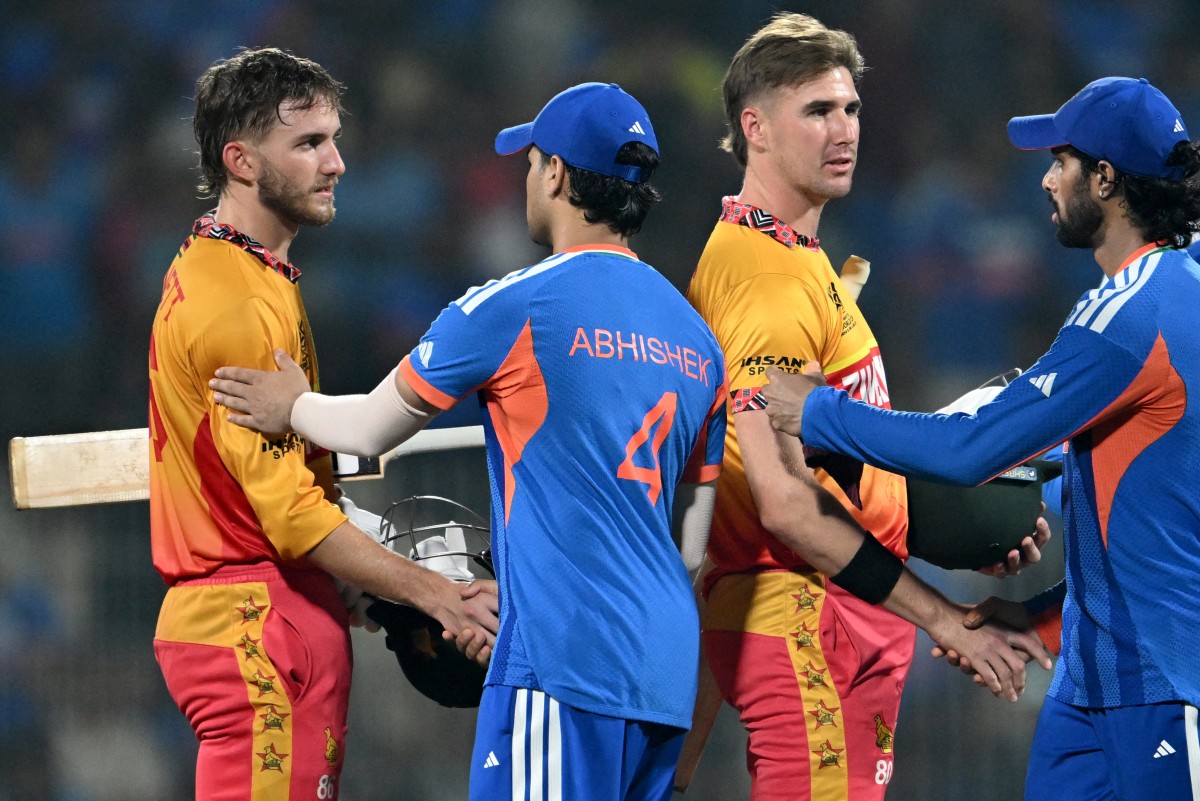 India thrash Zimbabwe in T20 World Cup, S.Africa into semi-finals