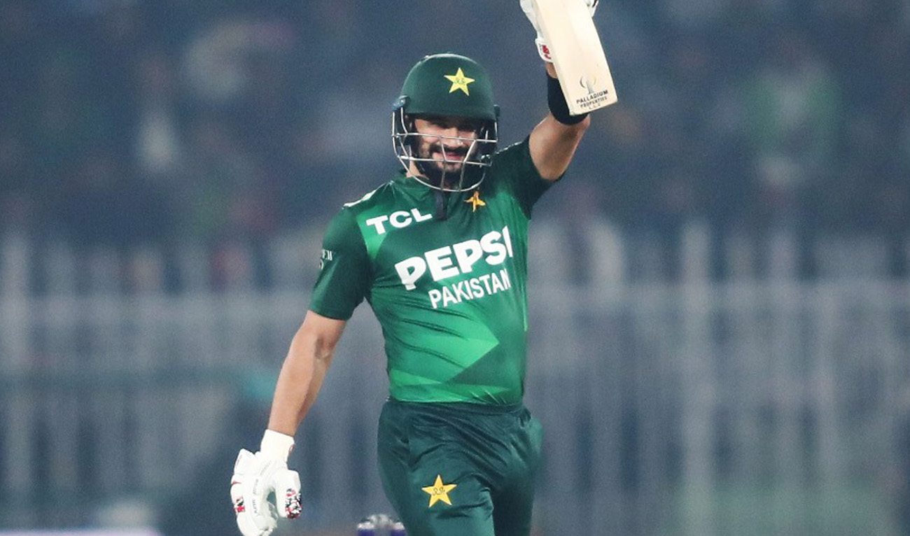 Shaibzada-Farhan-PAKvSL