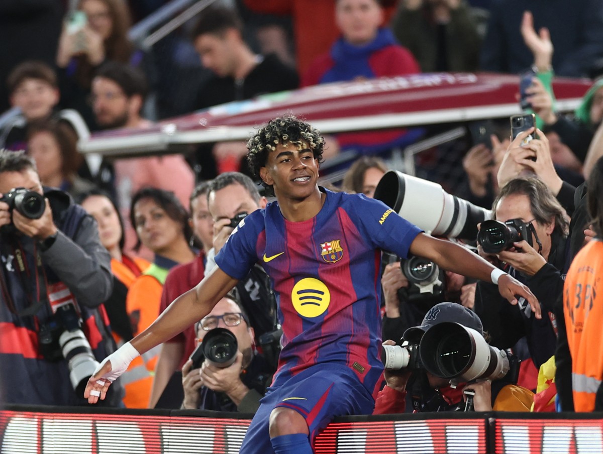 Yamal shines as Barca thrash Espanyol to extend Liga lead
