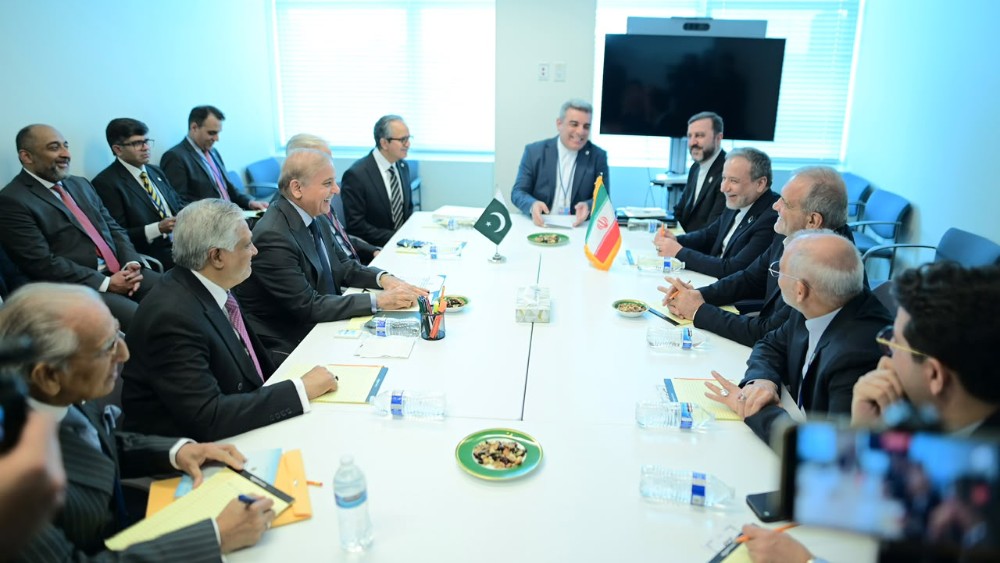 UNGA: Iran president appreciates Pakistan’s ‘principled diplomacy’ in meeting with PM Sharif
