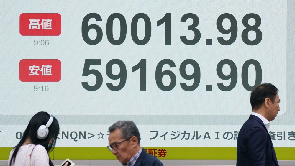Stocks sink and oil rises amid continuing US-Iran tensions