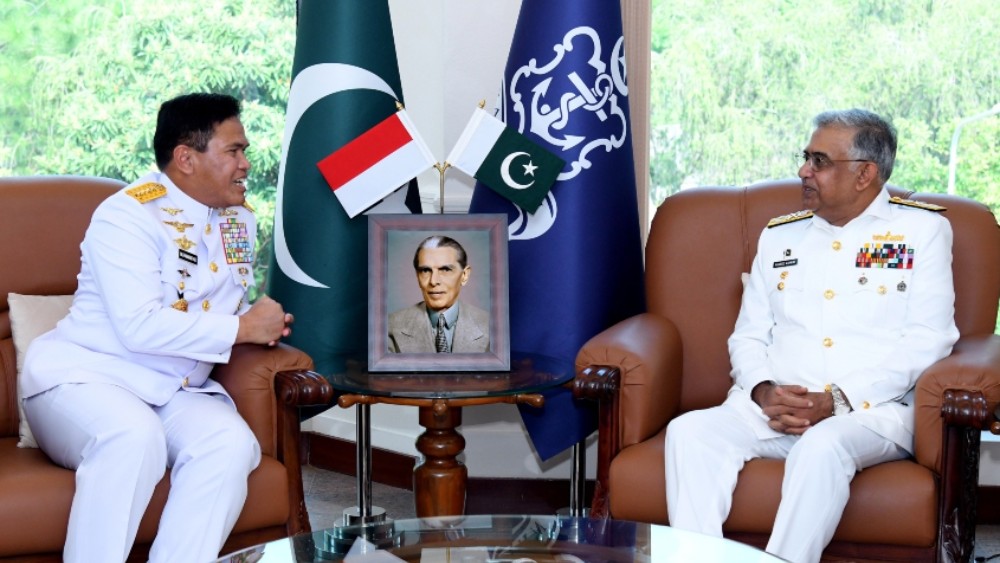 Pakistan, Indonesia deepen naval ties as Indonesian chief praises maritime role