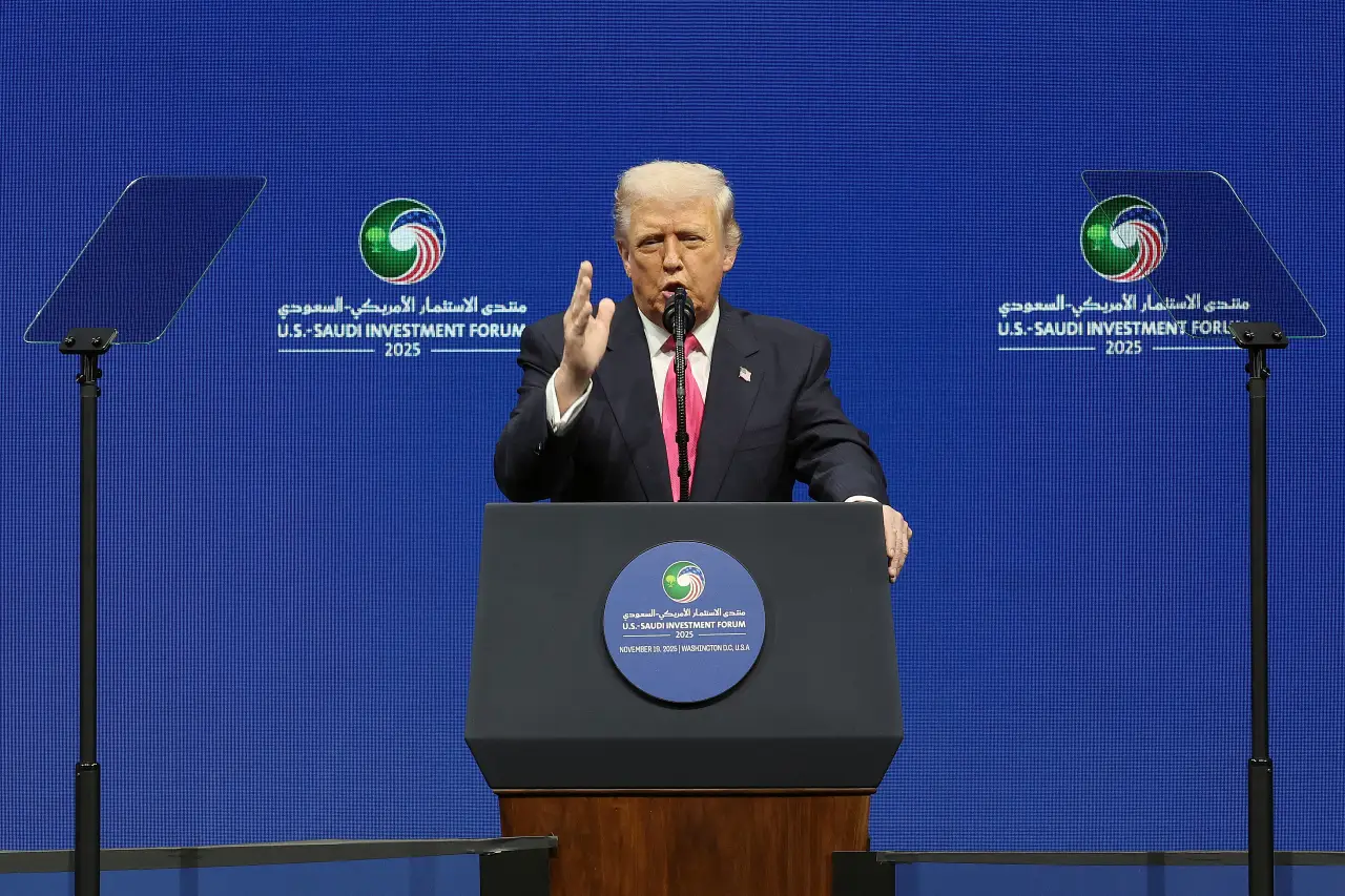US President Donald Trump delivers remarks at the US-Saudi Investment Forum at the Kennedy Center in Washington on Nov. 19, 2025. (AFP)