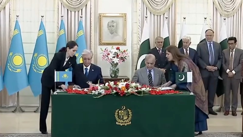 Pakistan, Kazakhstan sign MoUs, agreements to boost ties